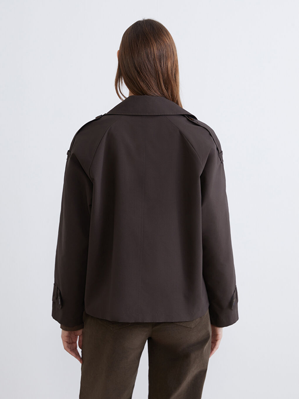 Kahverengi Kruvaze Yaka Oversize Kadın Trençkot-4