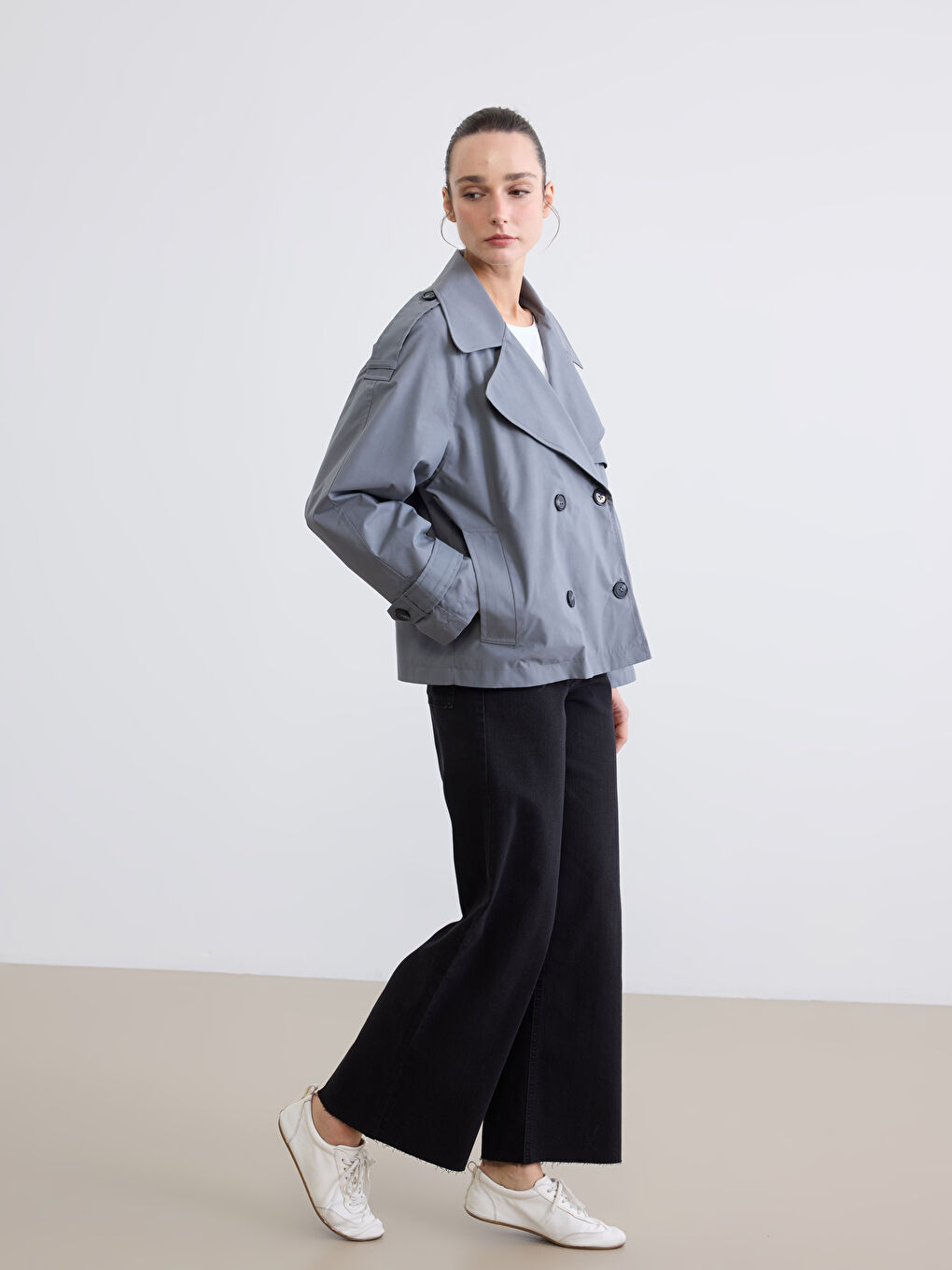 Gri Kruvaze Yaka Oversize Kadın Trençkot-1