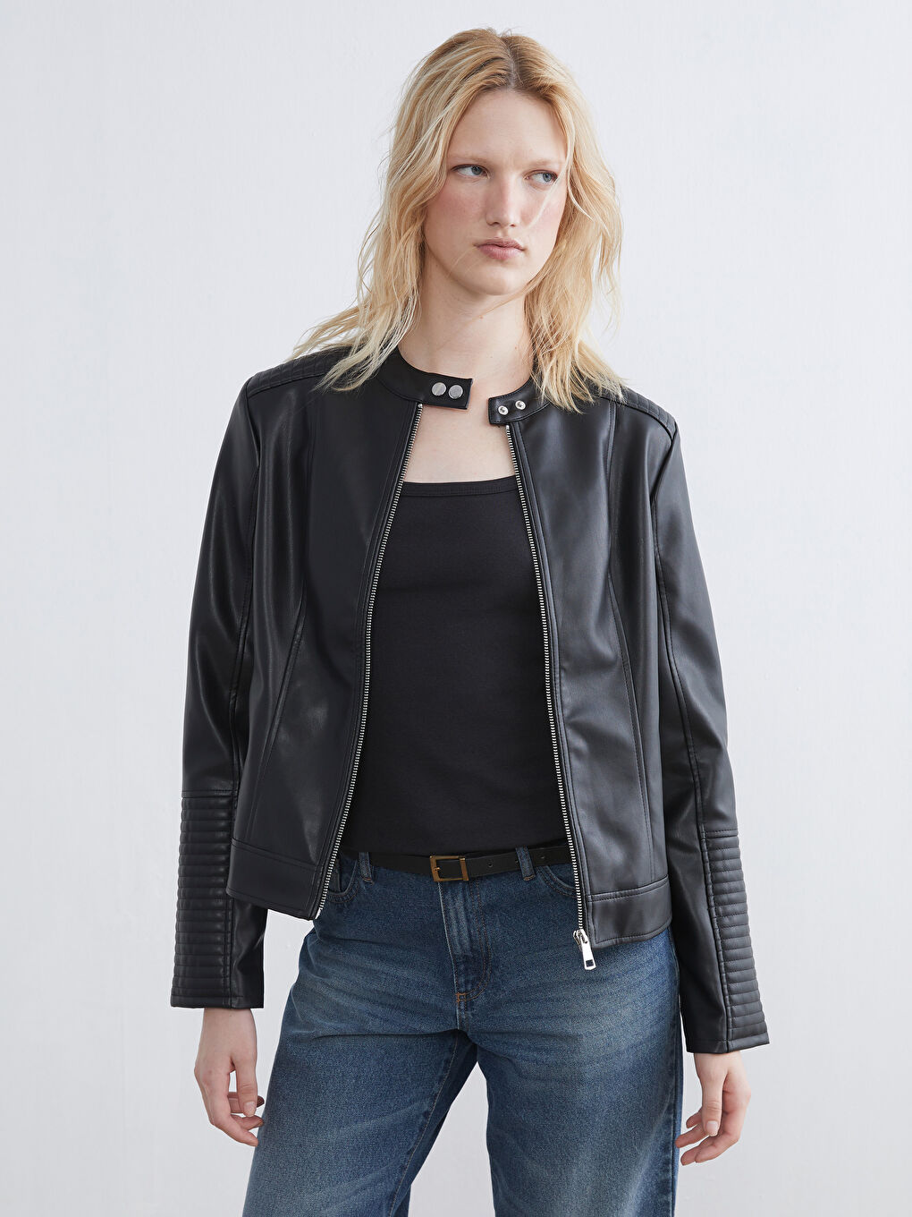 Women's Biker Collar Faux Leather Jacket