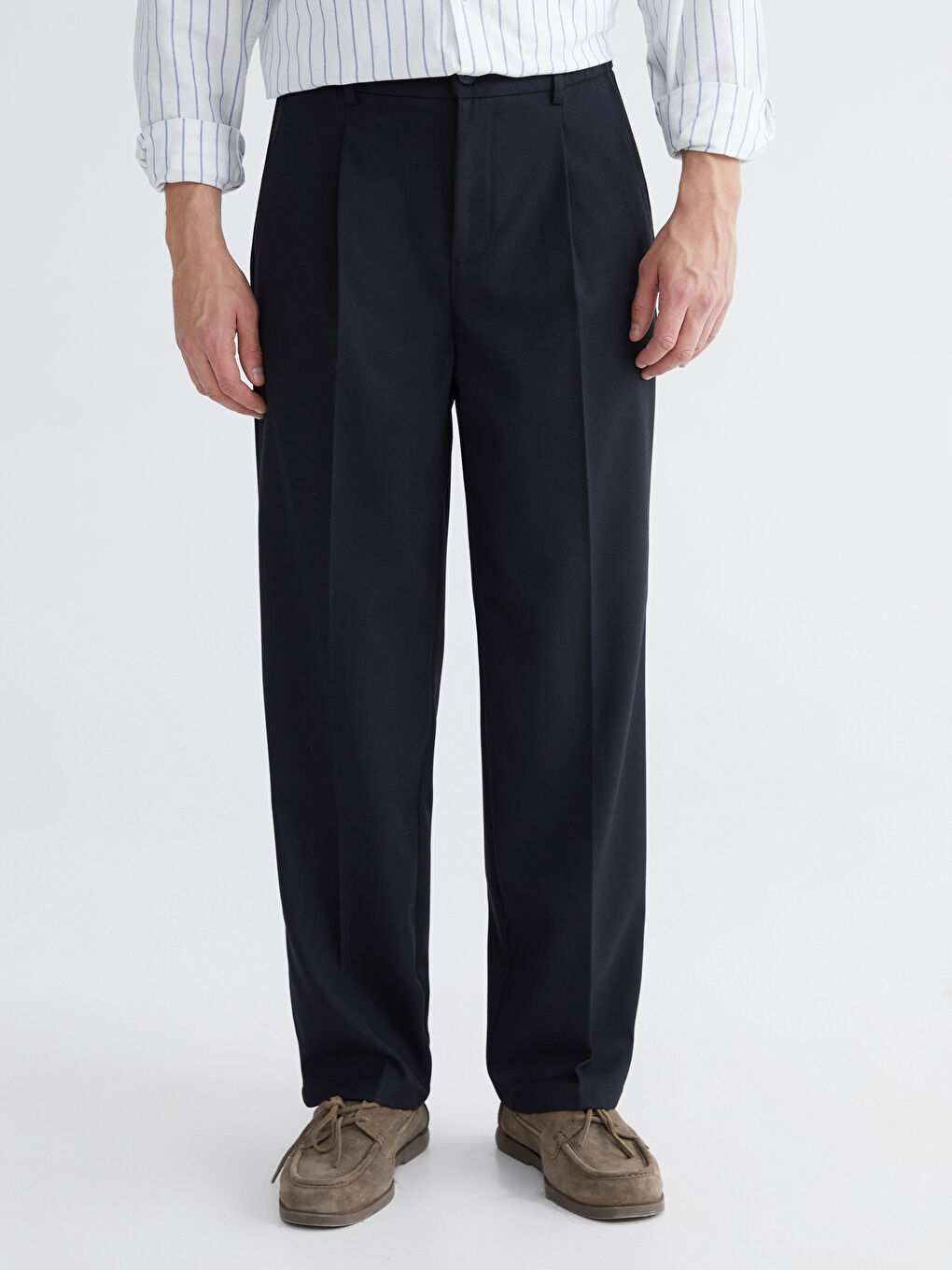 Lacivert Rahat Kalıp Erkek Pantolon-1