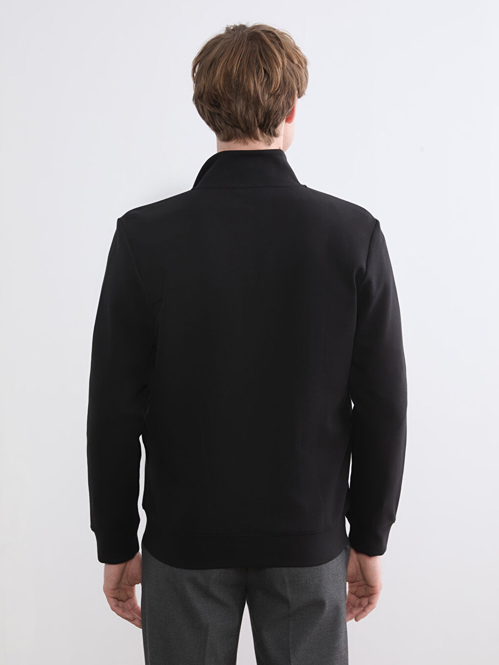 Мъжки суитшърт с цип в класическа кройка-3