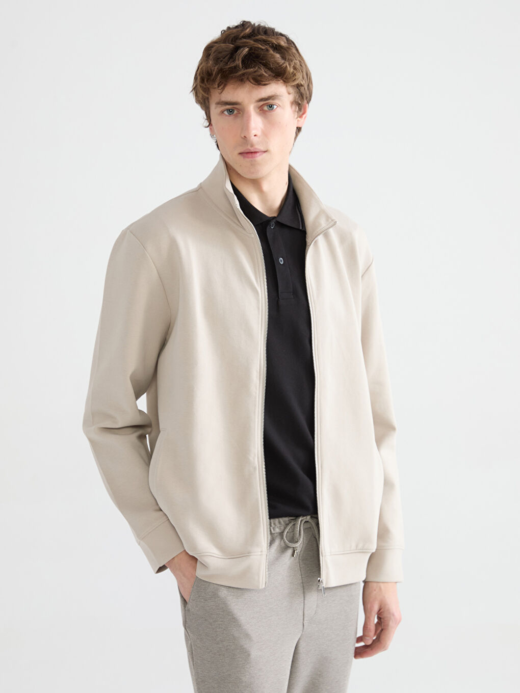 Men's Regular Fit Zip-Up Sweatshirt