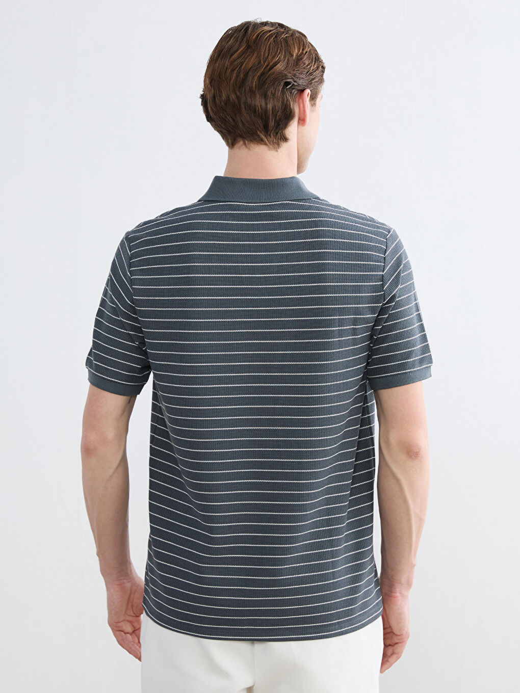 Antrasit Polo Yaka Çizgili Tişört-3