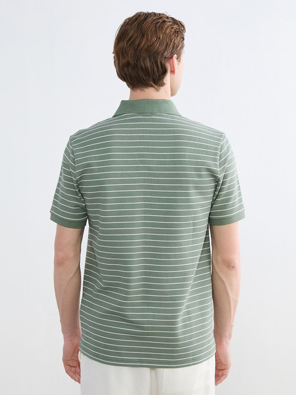 Yeşil Polo Yaka Çizgili Tişört-3