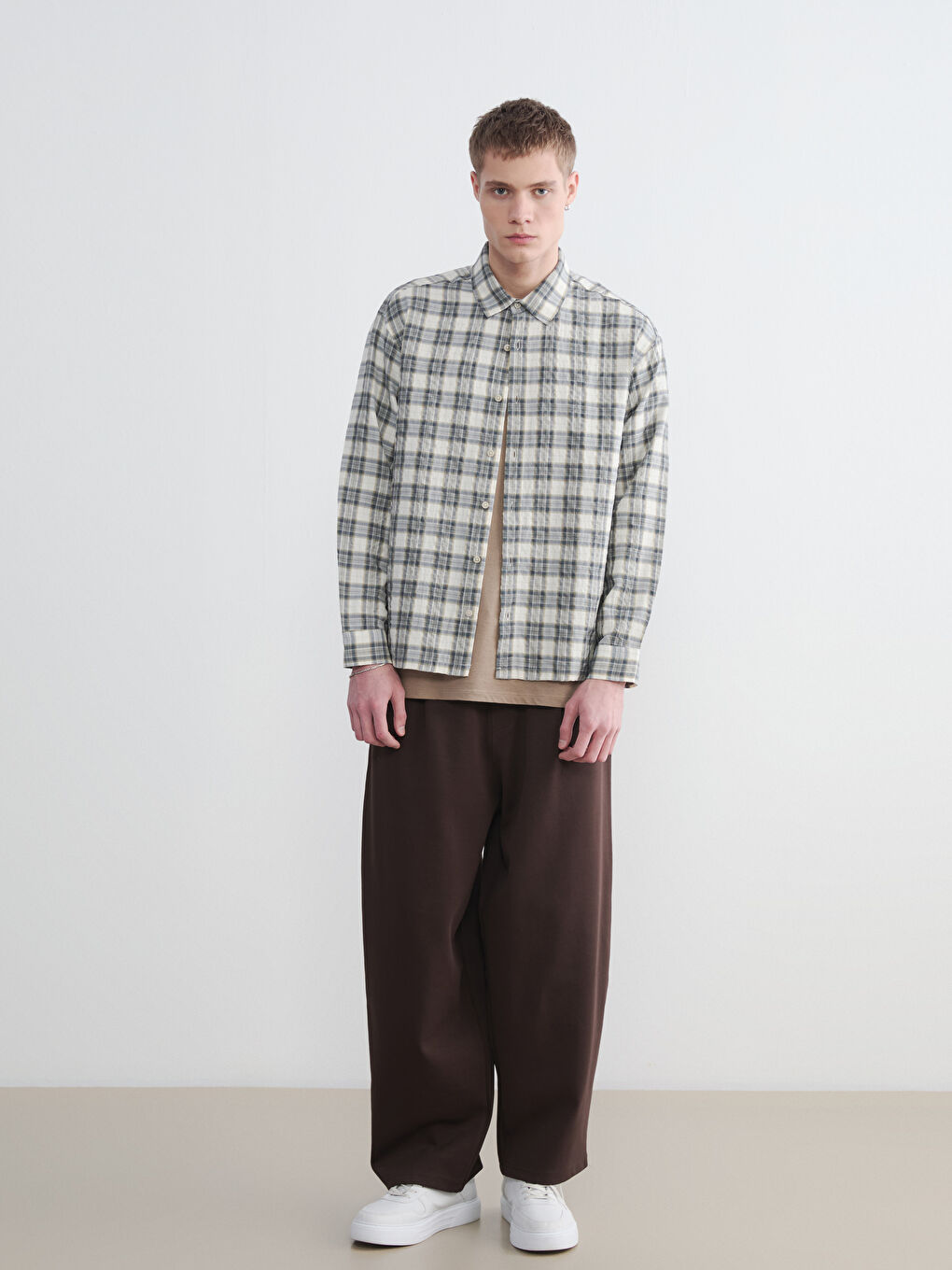 Yeşil Regular Fit Ekose Keten Görünümlü Erkek Gömlek-1