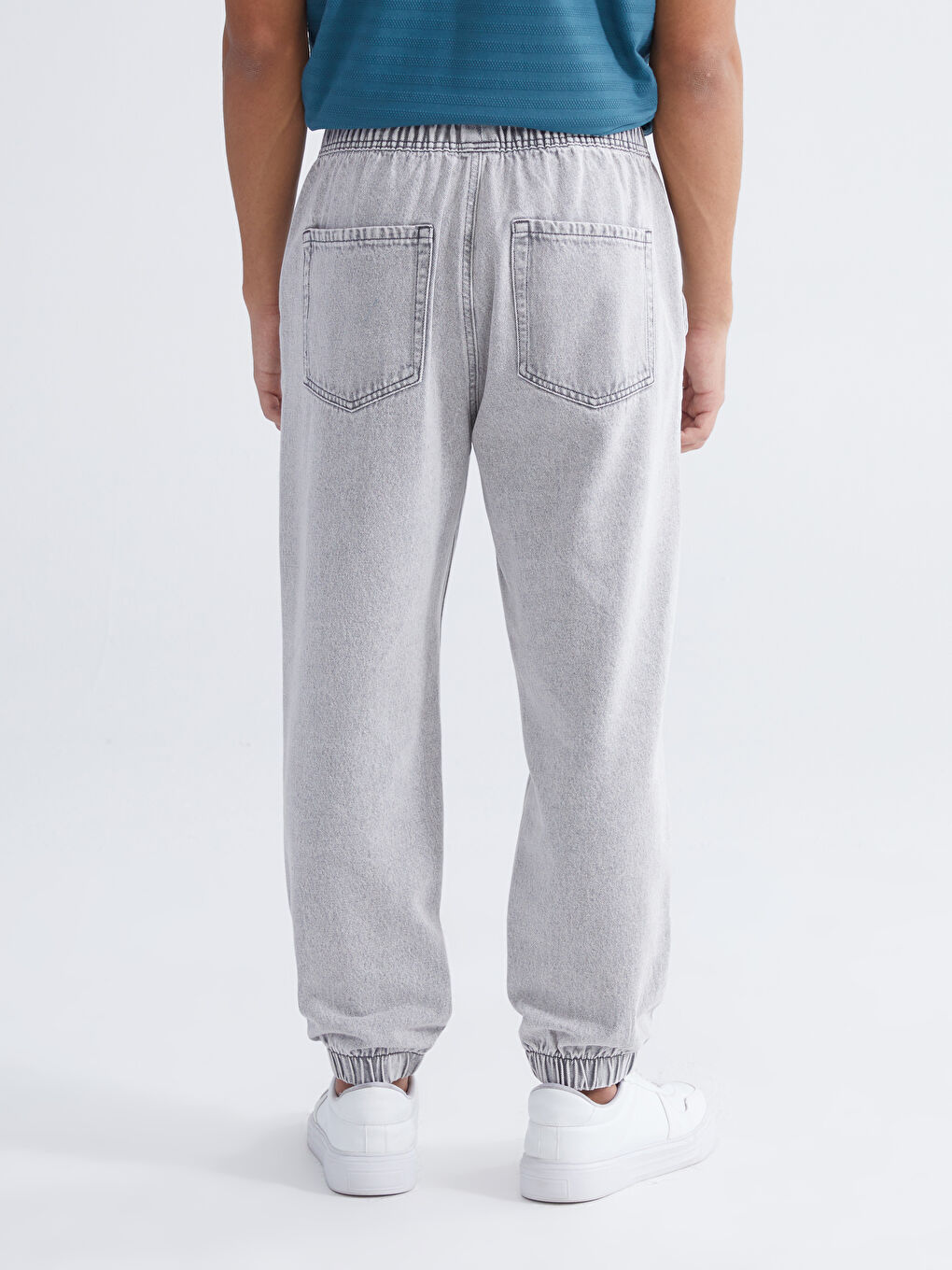 جينز رمادى رجال-3