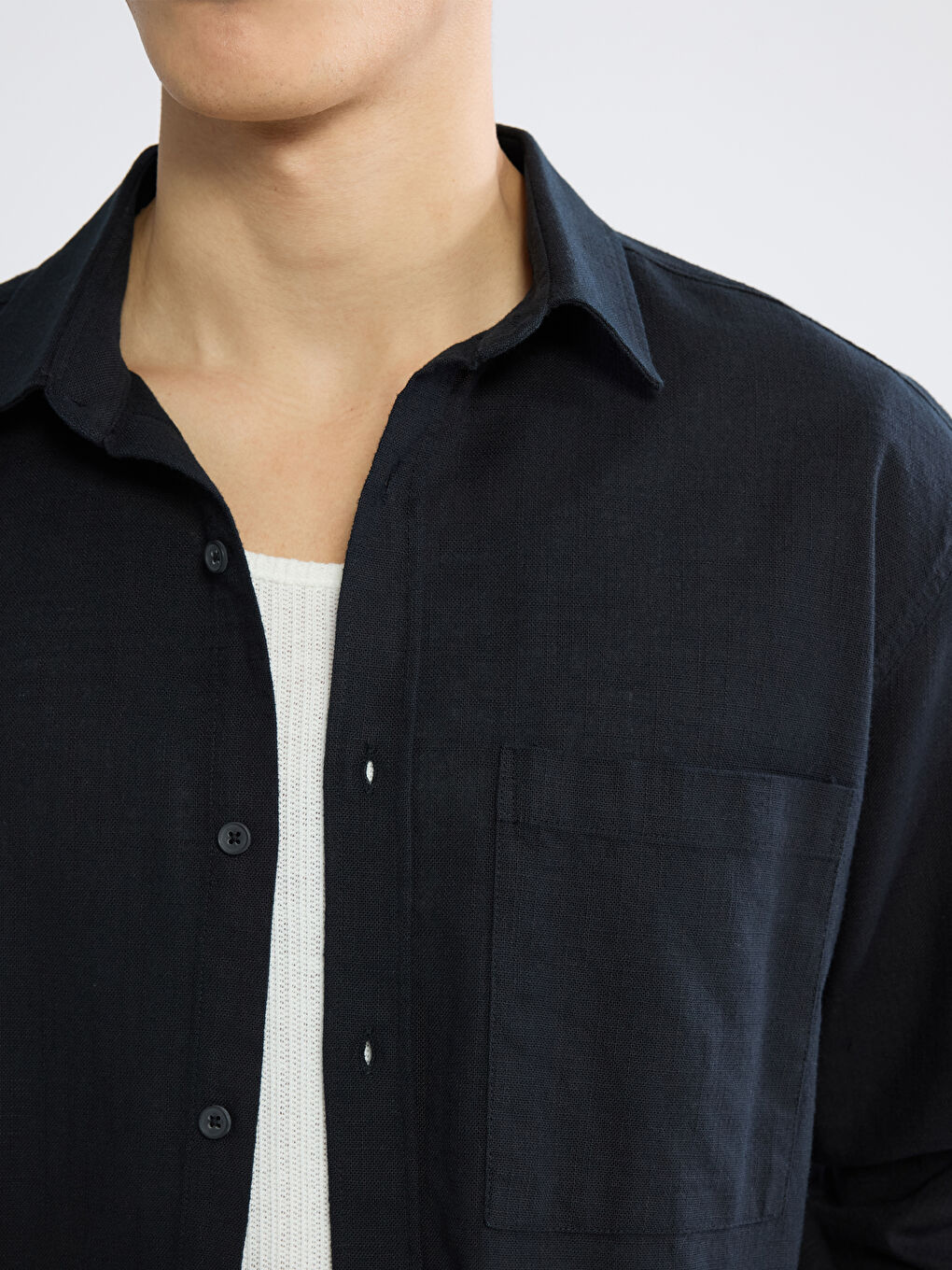 Siyah Regular Fit Erkek Keten Görünümlü Gömlek-7