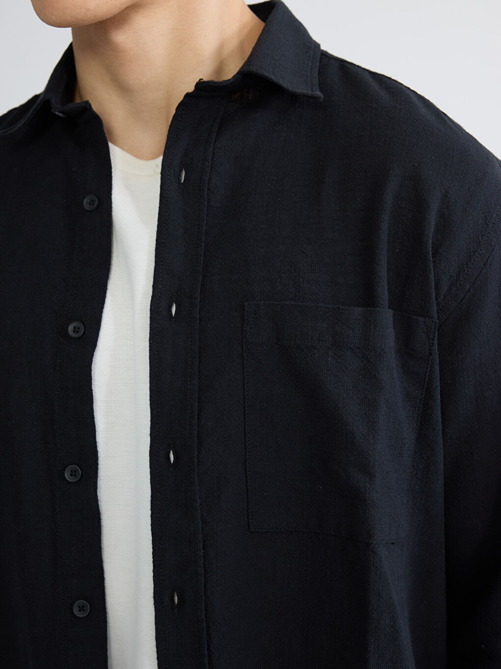 Siyah Regular Fit Erkek Keten Görünümlü Gömlek-6