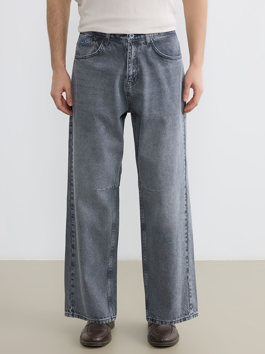 Men's Loose Fit Jeans-1