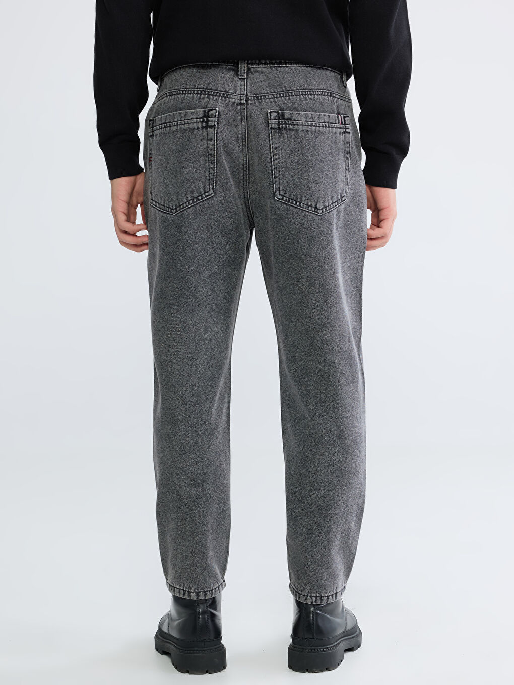 710 Loose Fit Men's Jean Trousers-3