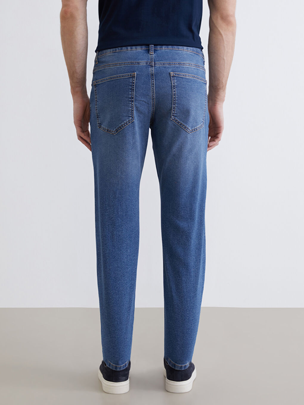 მამაკაცები მუქი ლურჯი ჯინსი-3