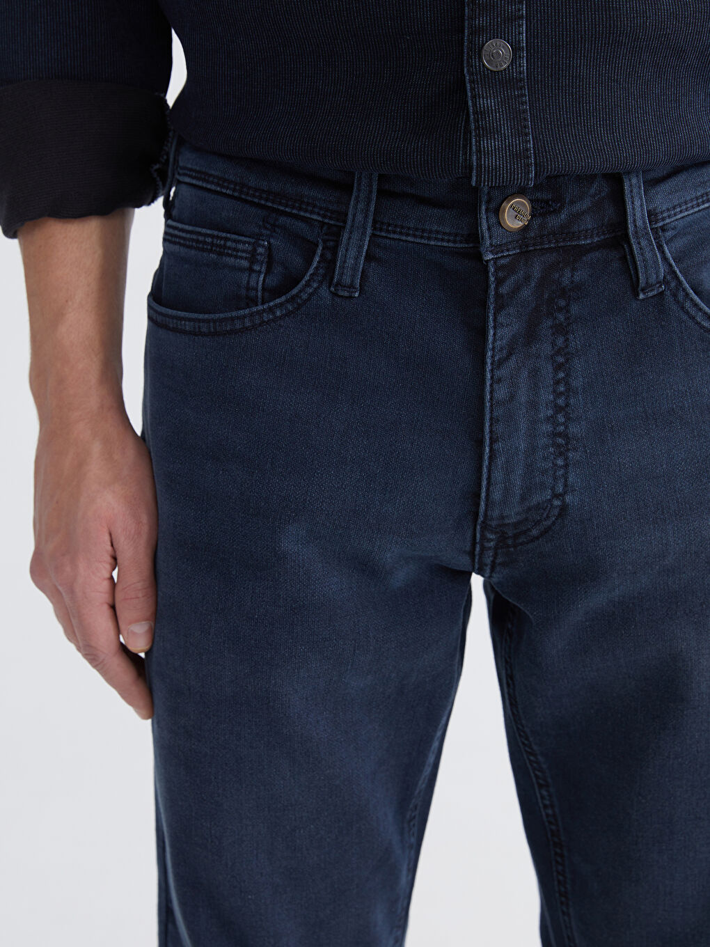 جينز نيلي رجل-2