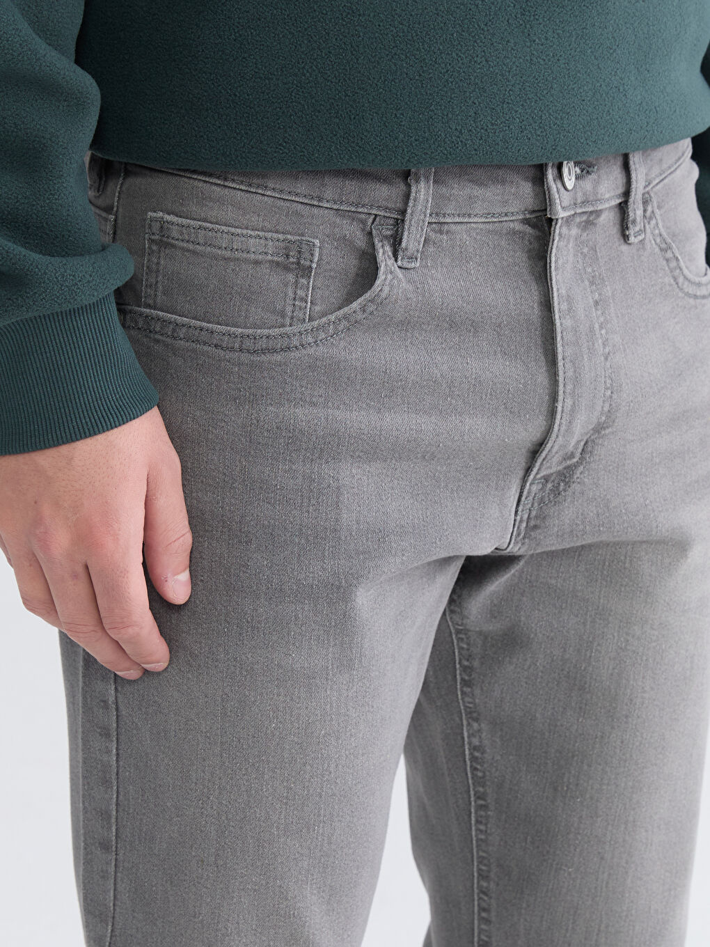 750 Slim Fit Men's Jeans-2