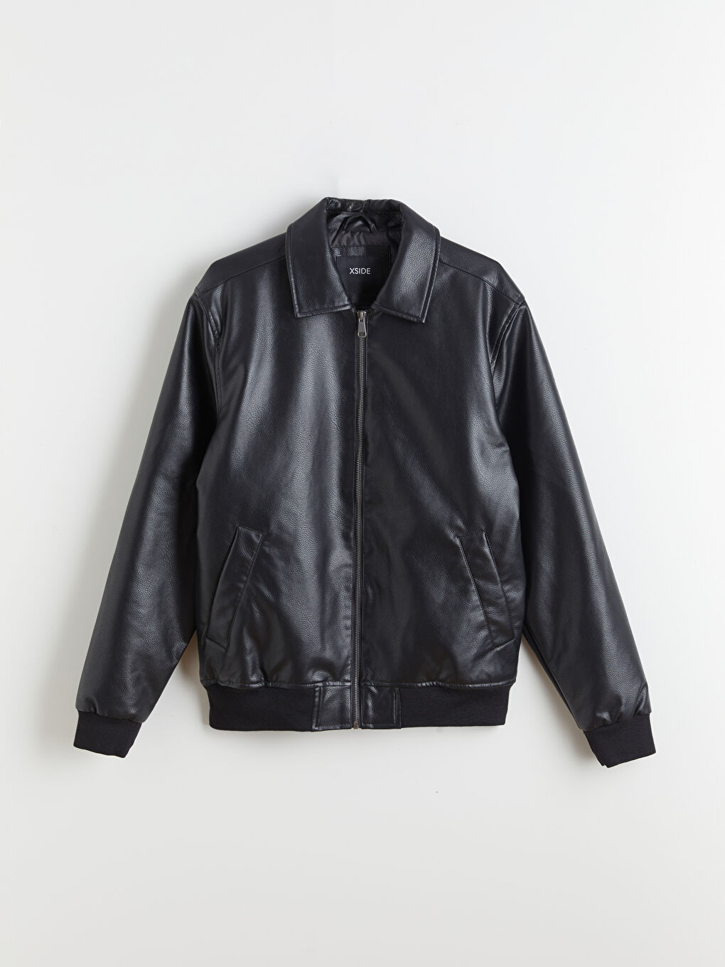 Siyah Standart Kalıp Gömlek Yaka Erkek Deri Görünümlü Mont-5