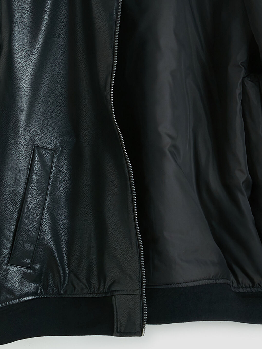 Siyah Standart Kalıp Gömlek Yaka Erkek Deri Görünümlü Mont-11