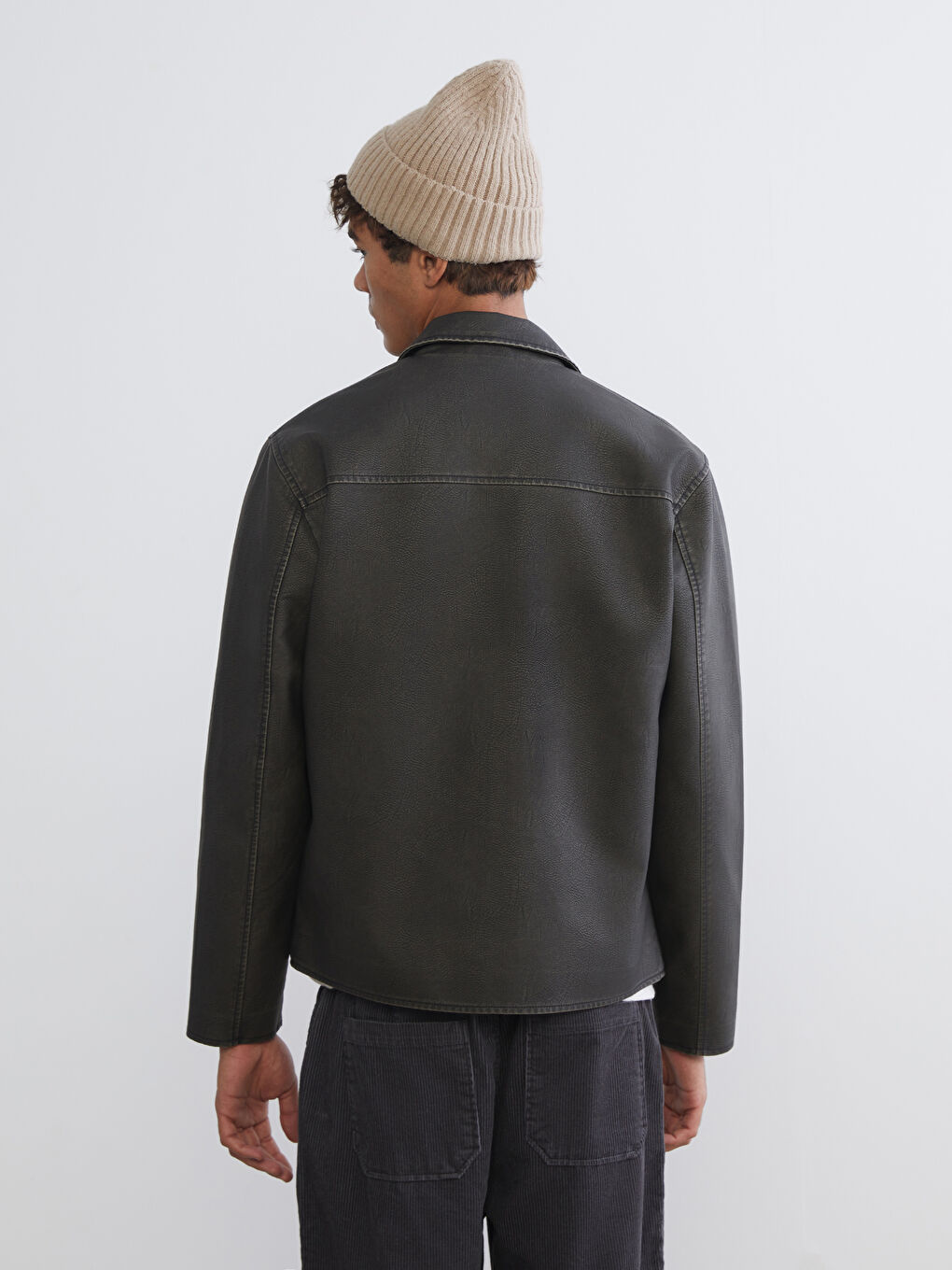 Мъжко яке от изкуствена кожа с класическа кройка-4