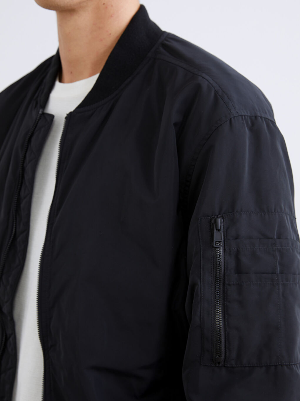 معطف أسود رجل-2