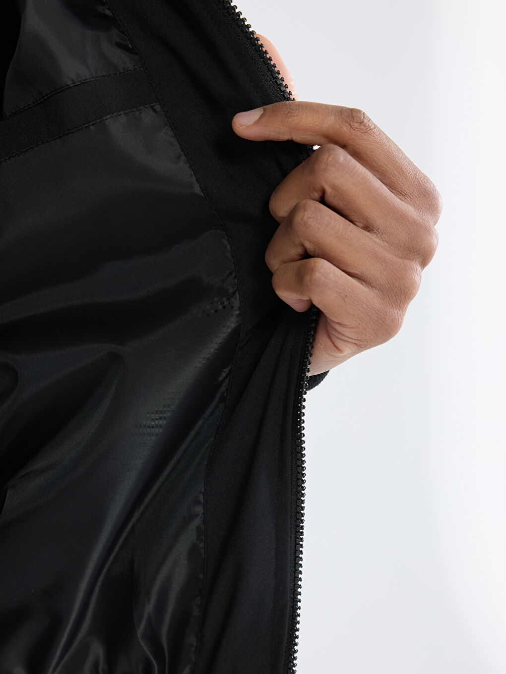 Siyah Standart Kalıp Kolej Yaka Erkek Mont-3