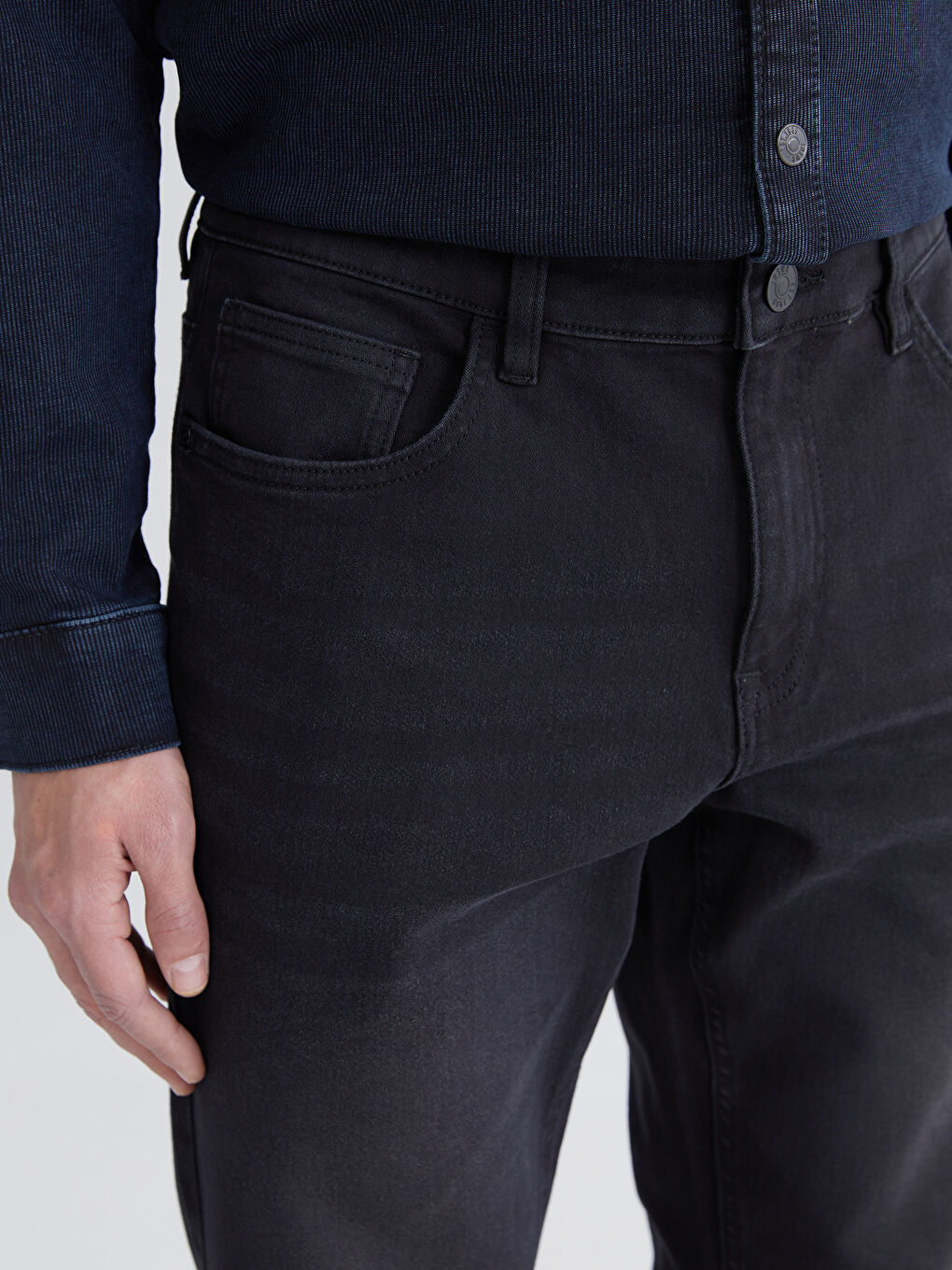 750 Slim Fit Men's Jeans-2