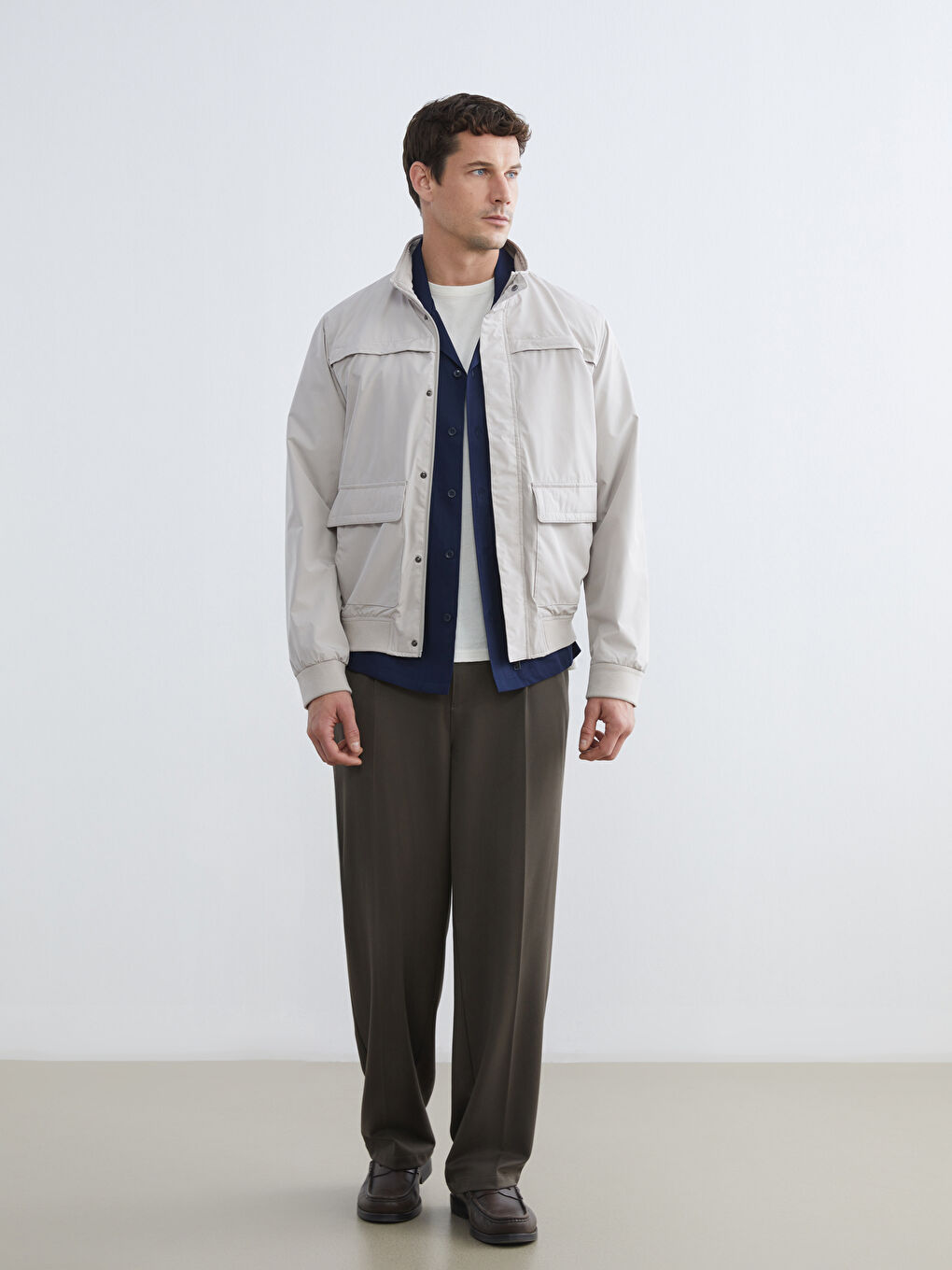 Gri Standart Kalıp Dik Yaka Erkek Mont-1