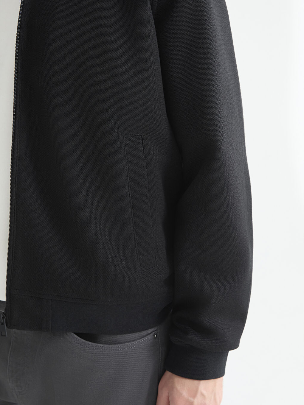 Siyah Standart Kalıp Kolej Yaka Erkek Mont-2