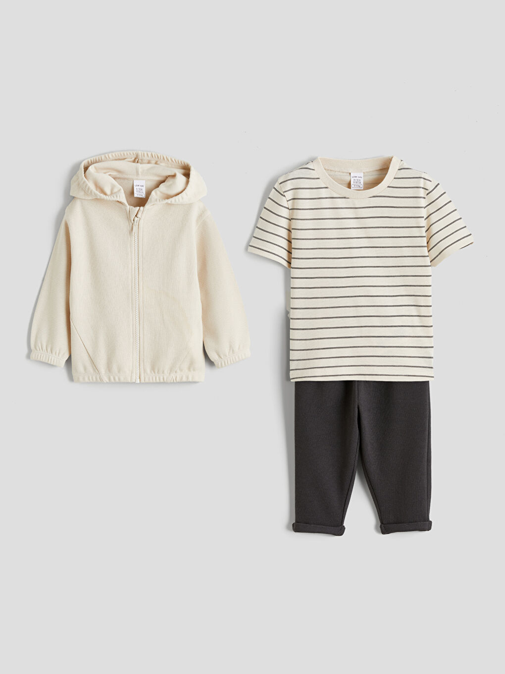 Gestreiftes 3-teiliges Baby-Jungen-Set-1