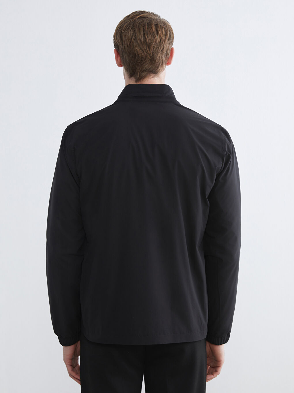 Siyah Standart Kalıp Dik Yaka Erkek Mont-4