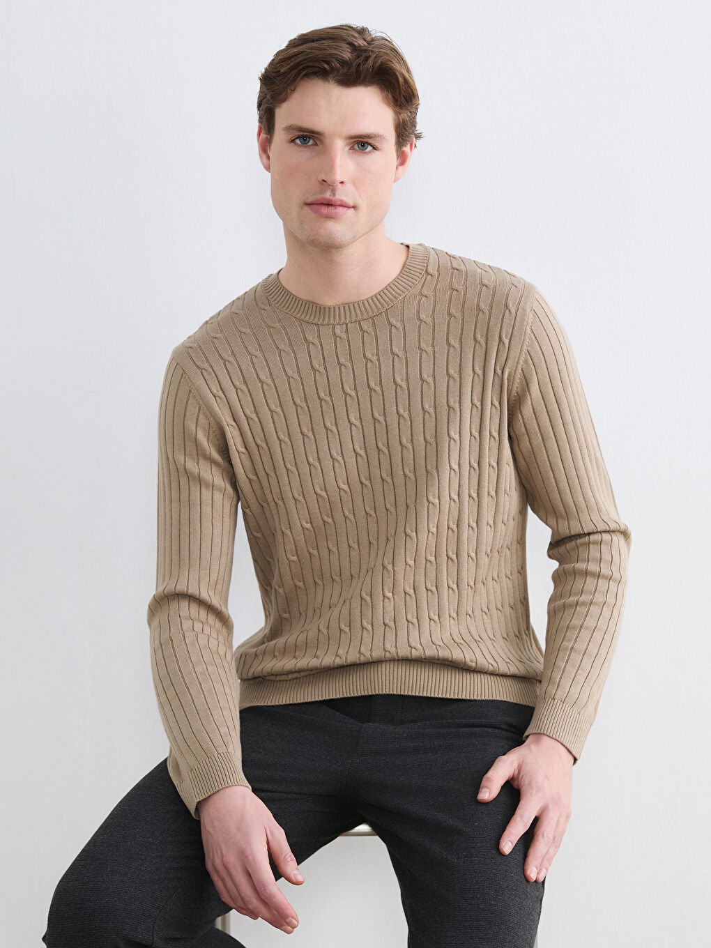 Bej Bisiklet Yaka Saç Örgüsü Erkek Triko Kazak