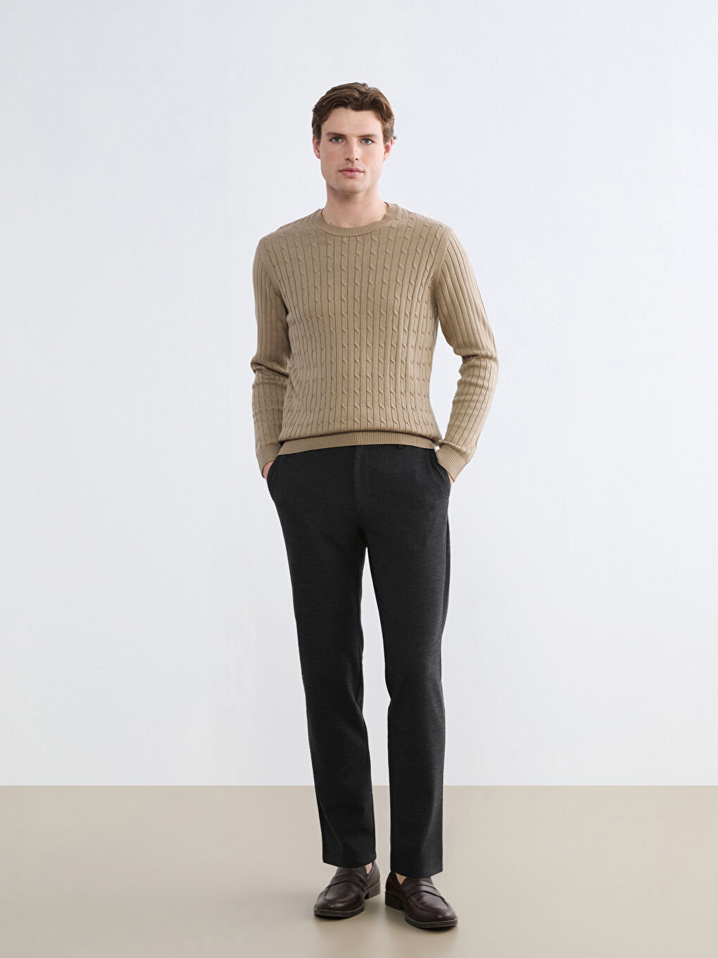 Bej Bisiklet Yaka Saç Örgüsü Erkek Triko Kazak-1