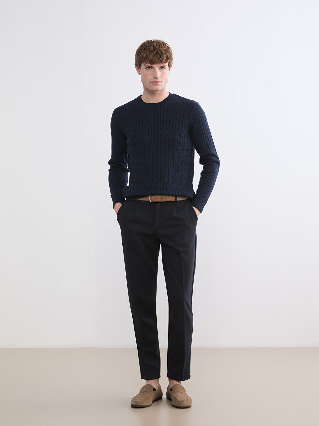 Men's Crew Neck Cable Knit Jumper-1