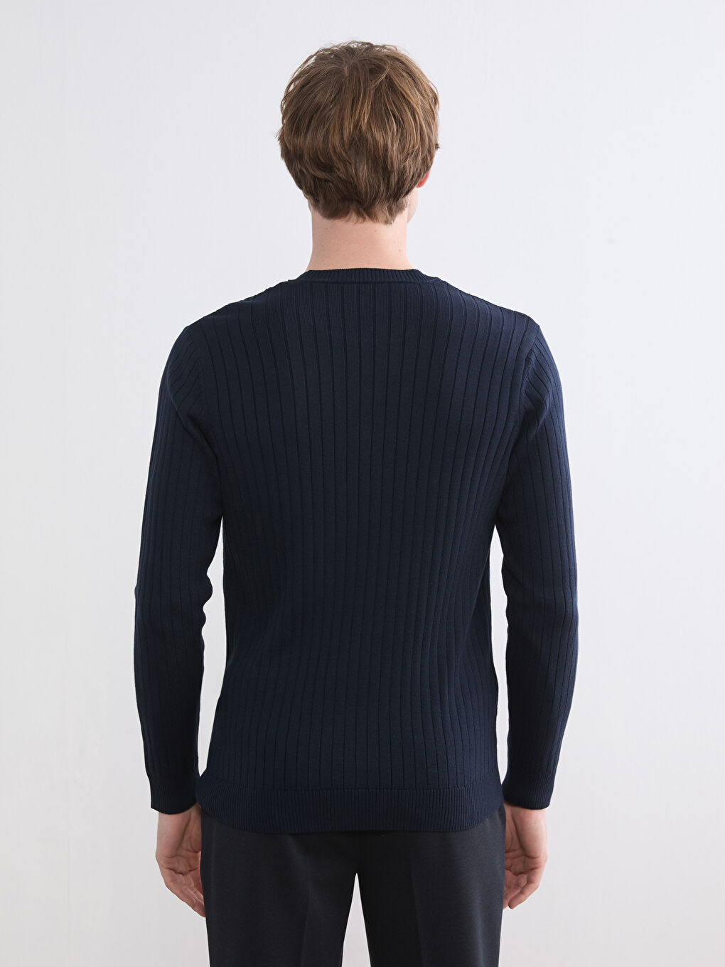 Men's Crew Neck Cable Knit Jumper-3