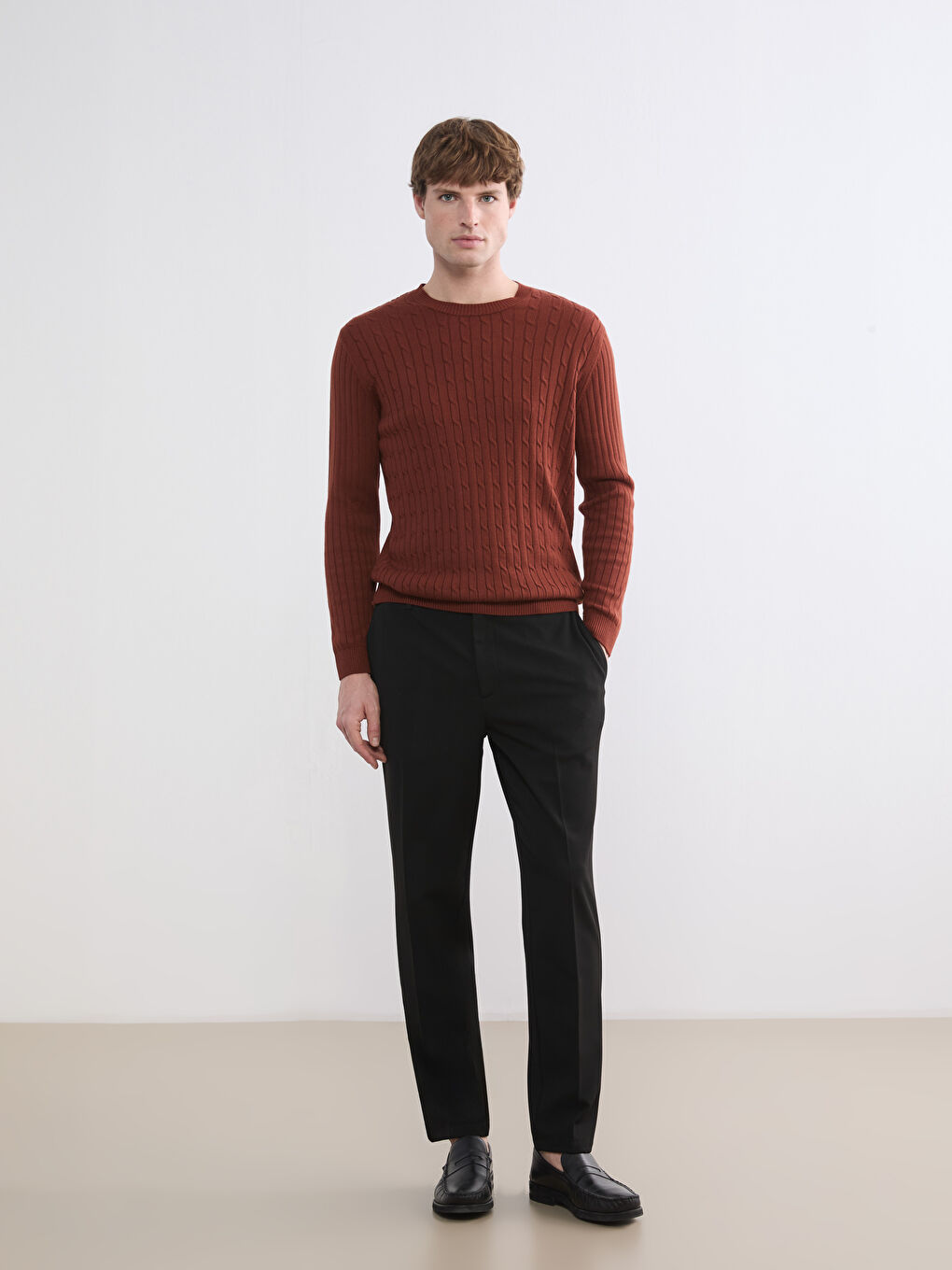 Men's Crew Neck Cable Knit Jumper-1