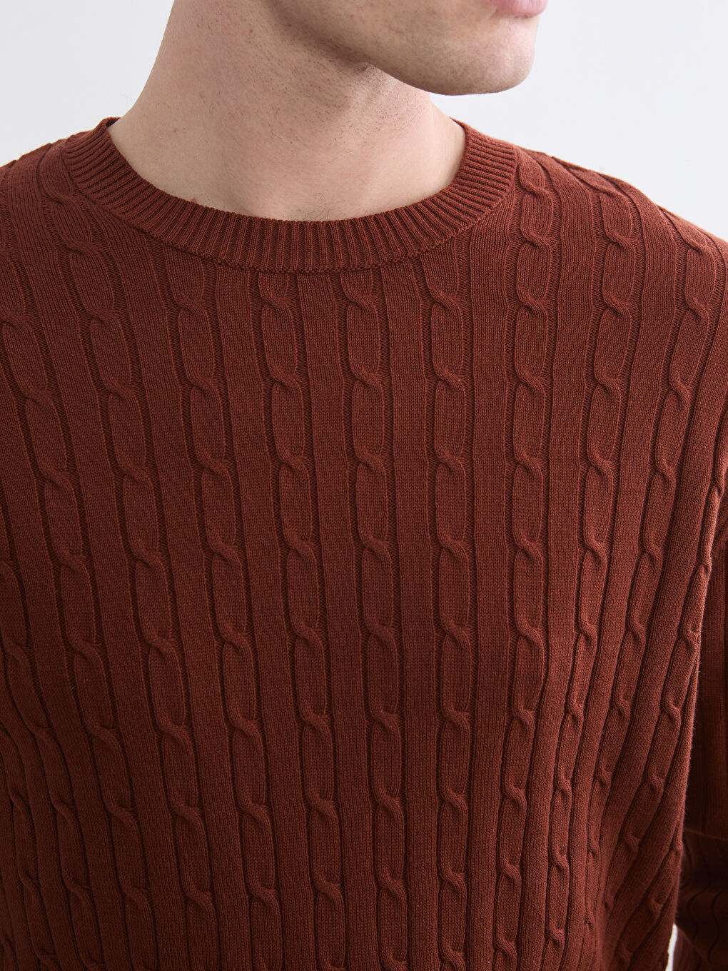Men's Crew Neck Cable Knit Jumper-2
