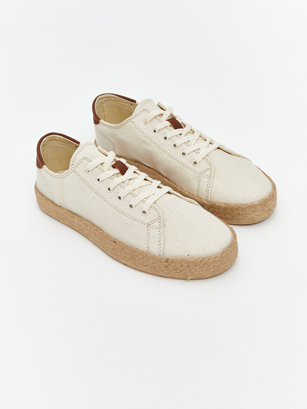 Bej Bağcıklı Kadın Spor Ayakkabı