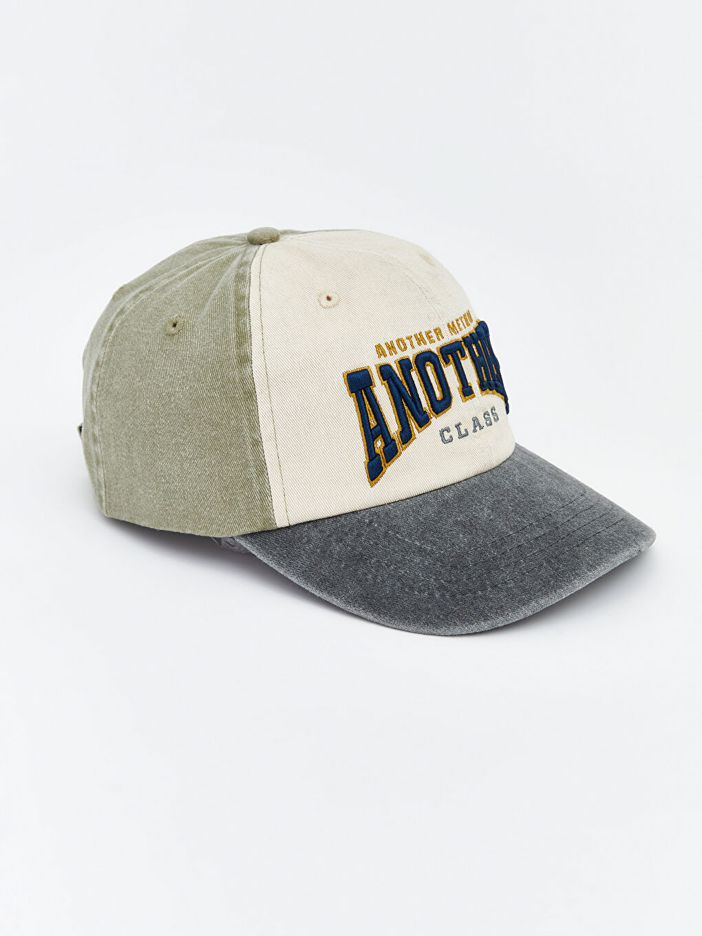 Karışık Yazı Nakışlı Erkek Kep Şapka -1