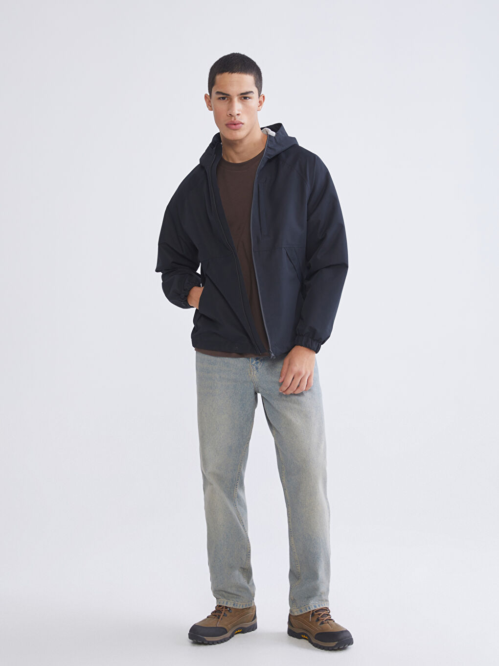 Siyah Standart Kalıp Erkek Yağmurluk-1