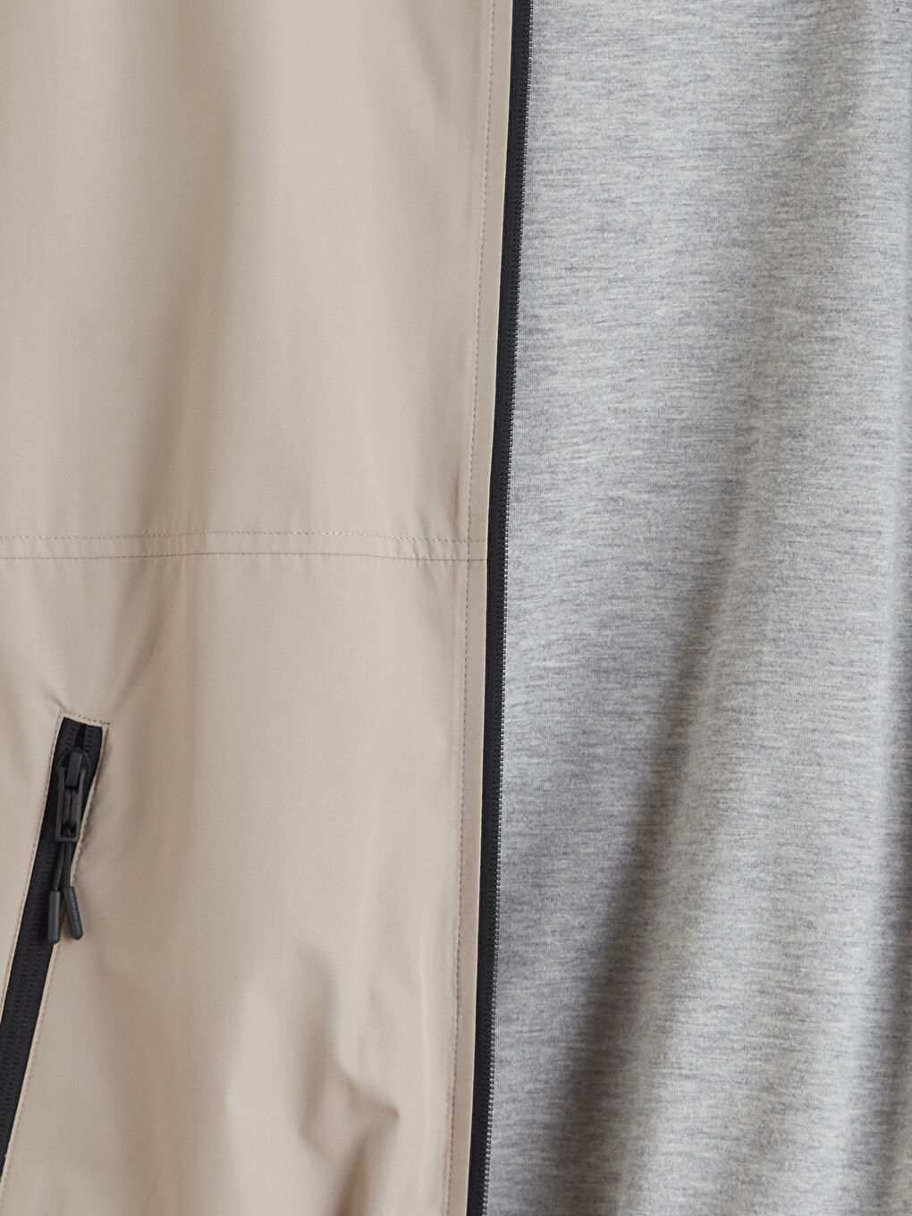 Bej Standart Kalıp Kapüşonlu Erkek Yağmurluk-7