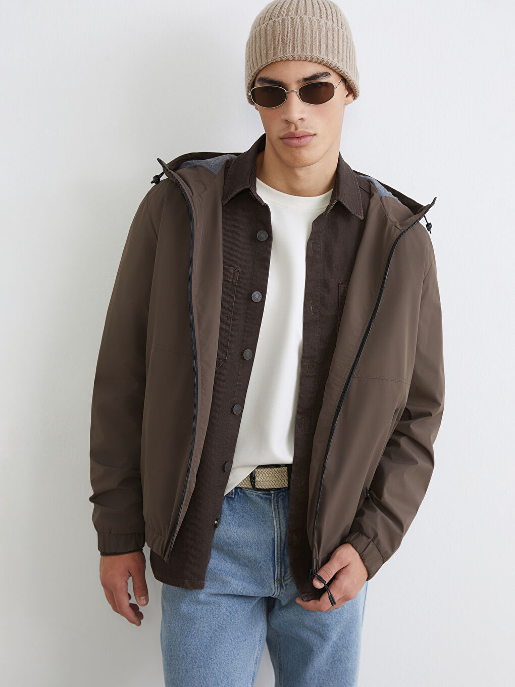 Kahverengi Standart Kalıp Kapüşonlu Erkek Yağmurluk