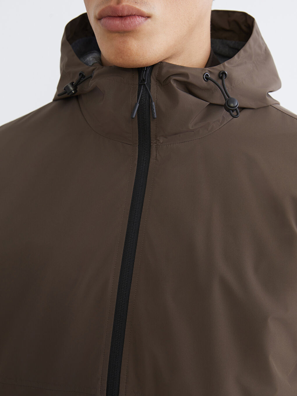 Kahverengi Standart Kalıp Kapüşonlu Erkek Yağmurluk-2