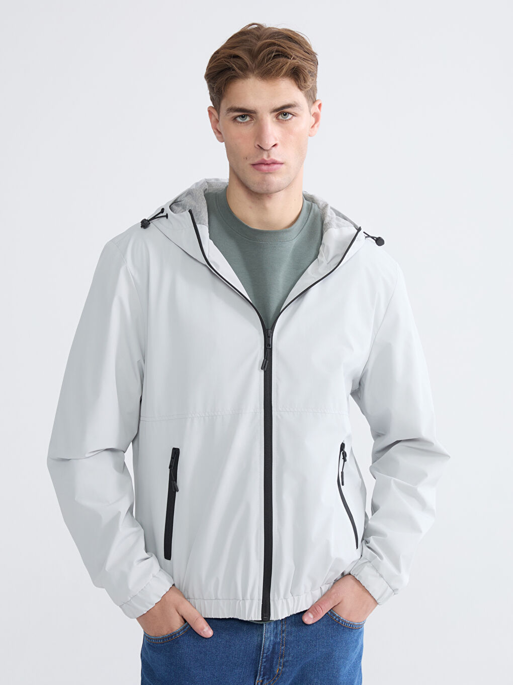 Gri Standart Kalıp Kapüşonlu Erkek Yağmurluk-1