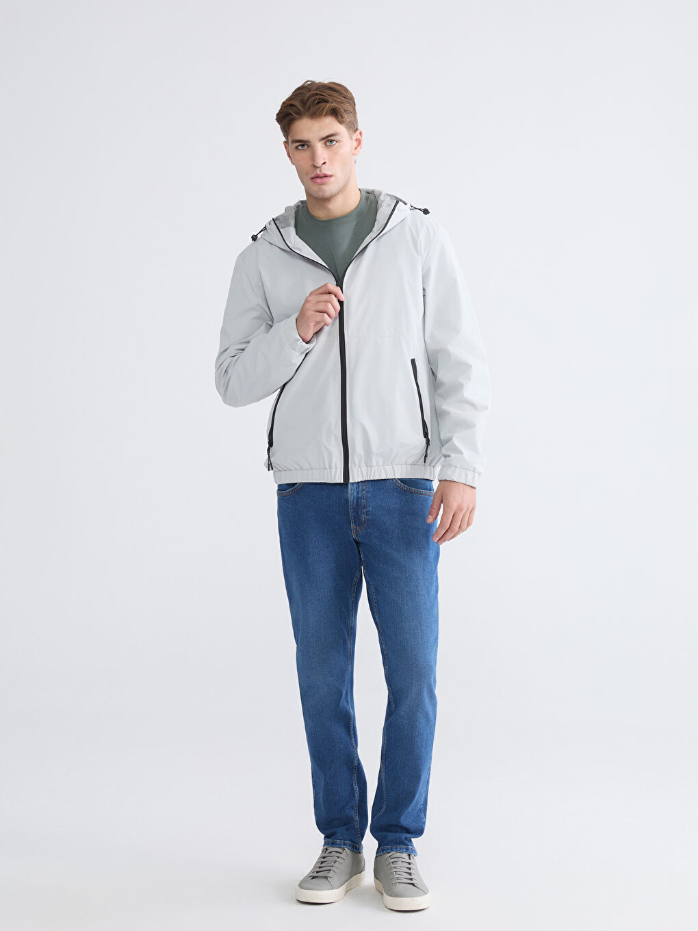 Gri Standart Kalıp Kapüşonlu Erkek Yağmurluk-2