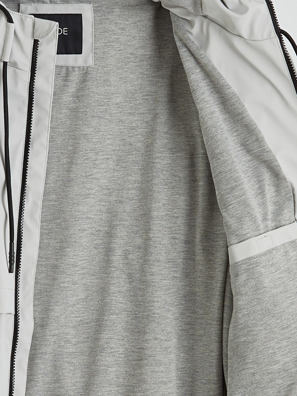 Gri Standart Kalıp Kapüşonlu Erkek Yağmurluk-12