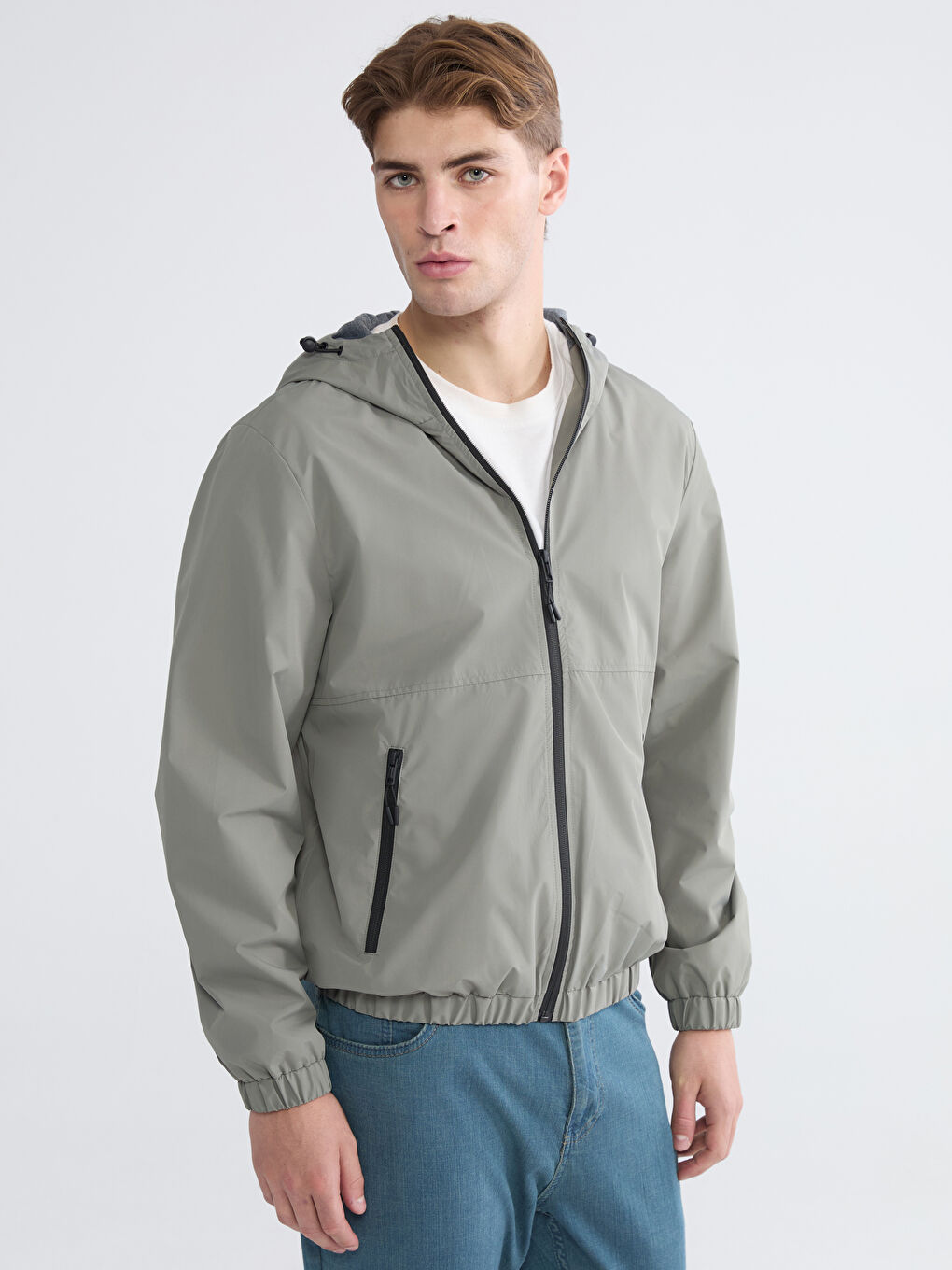 Haki Standart Kalıp Kapüşonlu Erkek Yağmurluk-1