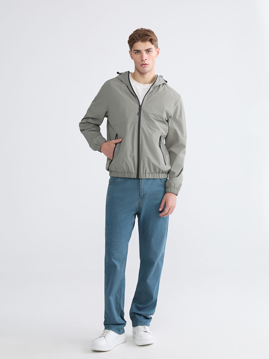 Haki Standart Kalıp Kapüşonlu Erkek Yağmurluk-2