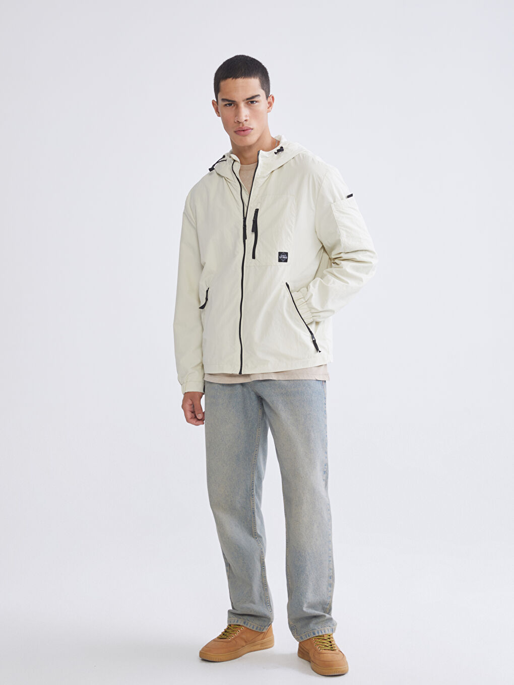 Bej Standart Kalıp Erkek Yağmurluk-1