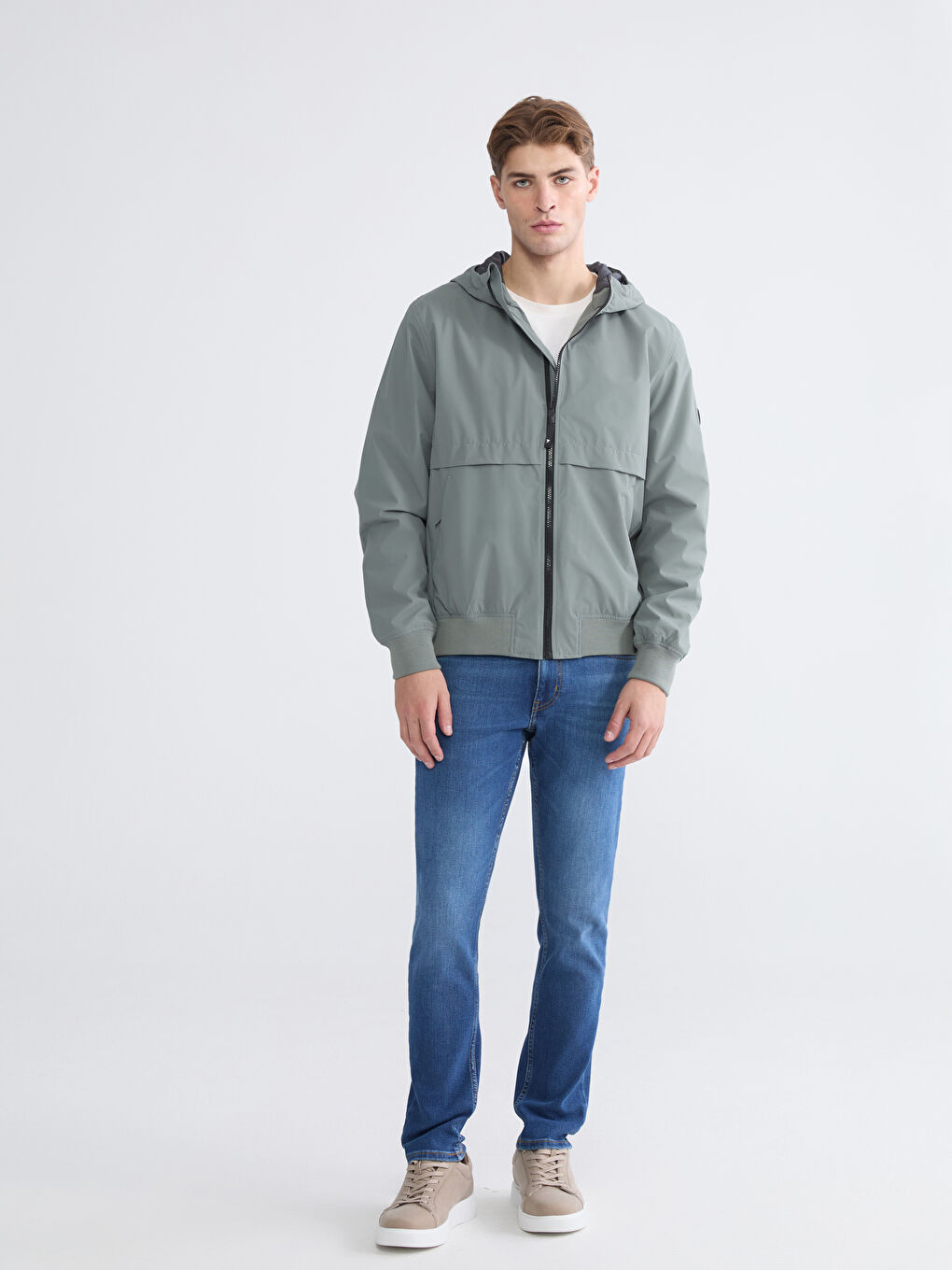 Haki Rahat Kalıp Kapüşonlu Erkek Yağmurluk-1