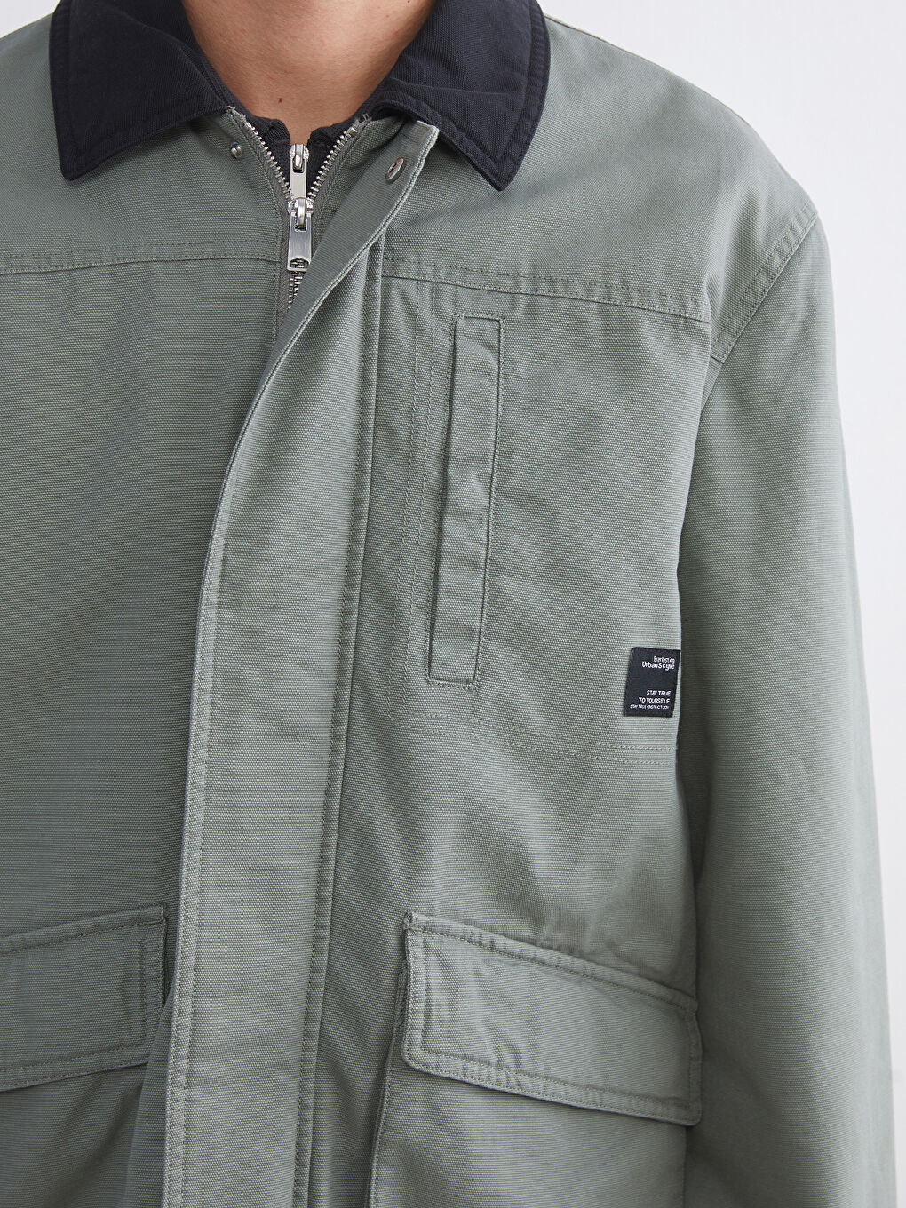 Yeşil Rahat Kalıp Kontrast Yaka Erkek Mont-2