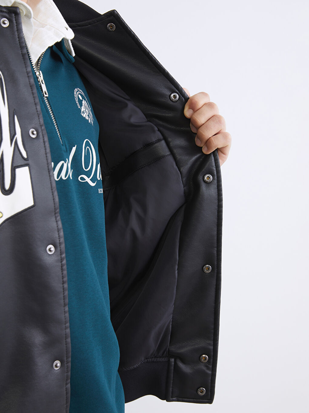 Siyah Standart Kalıp Nakışlı Erkek Kolej Ceket-2