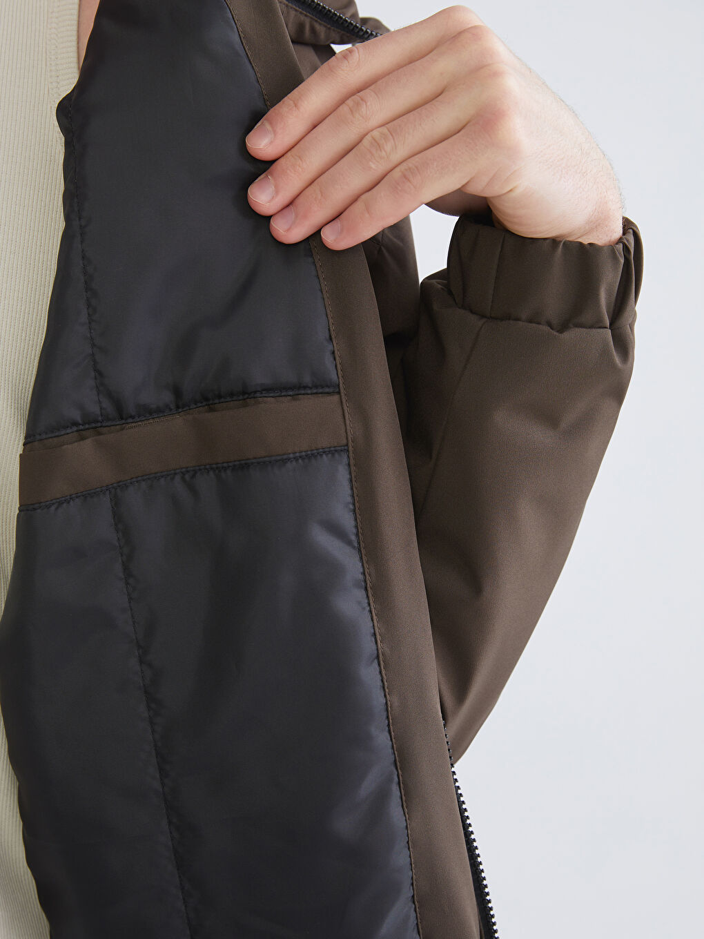 Пальто для чоловіків з капюшоном вільного крою-3