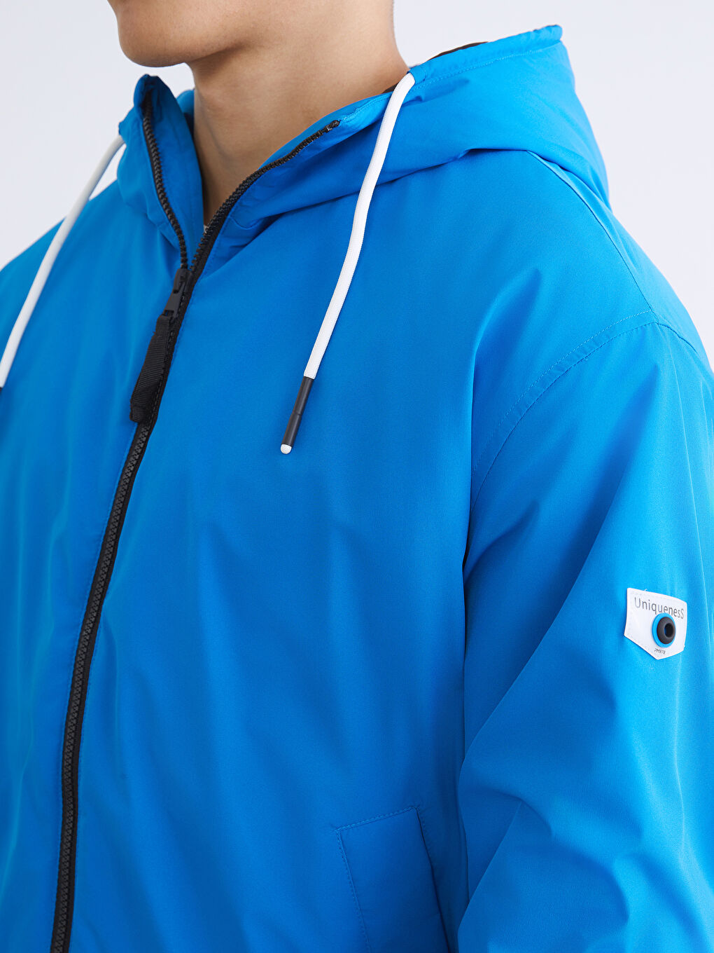 Mavi Standart Kalıp Kapüşonlu Erkek Mont-2